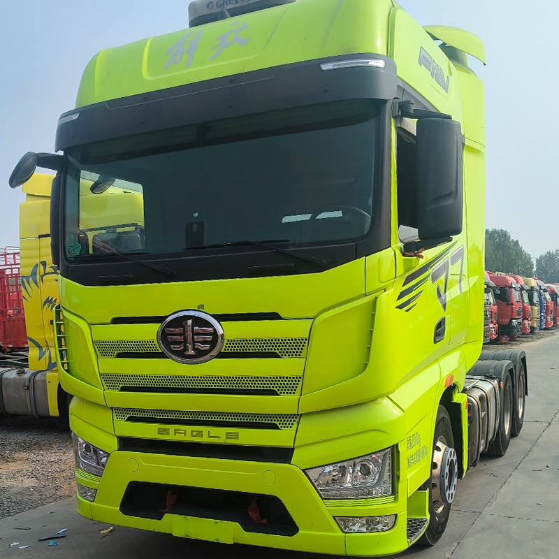 Tracteur routier FAW Jiefang J7 560 ch 6x4