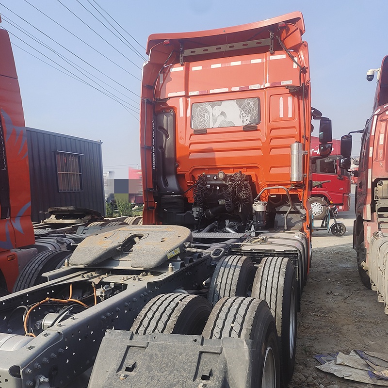 Tracteur routier Sinotruck Sitrak G7 540 ch à 6 roues