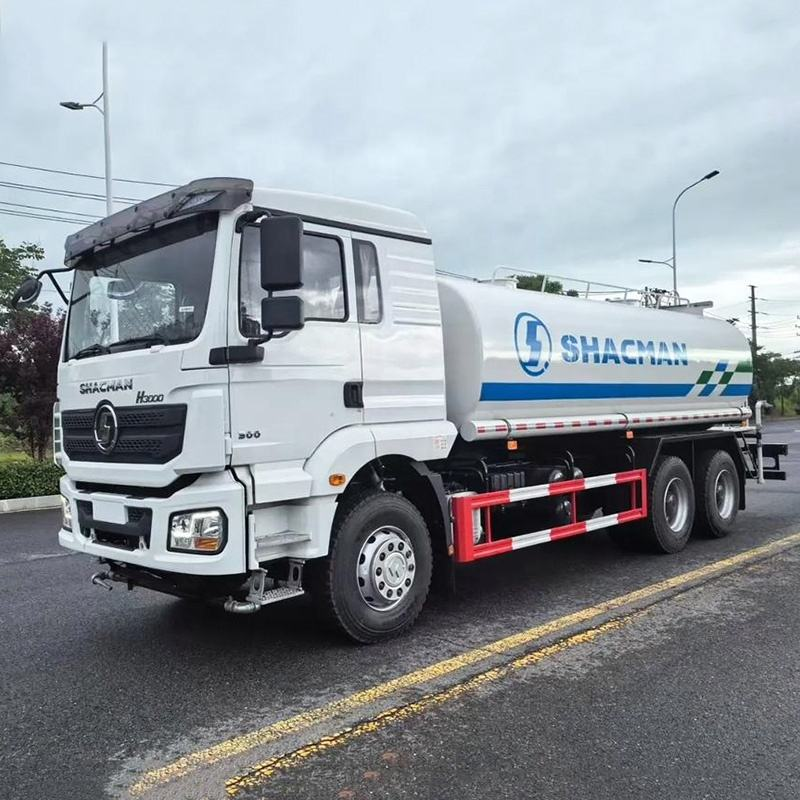 Camion-citerne à eau Shacman