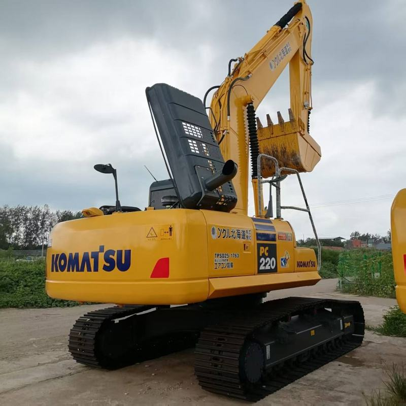 Pelle Komatsu PC220