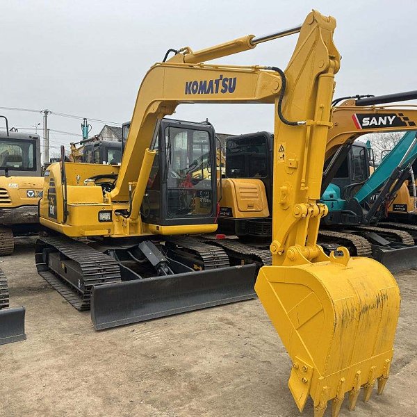 Pelle Komatsu PC60
