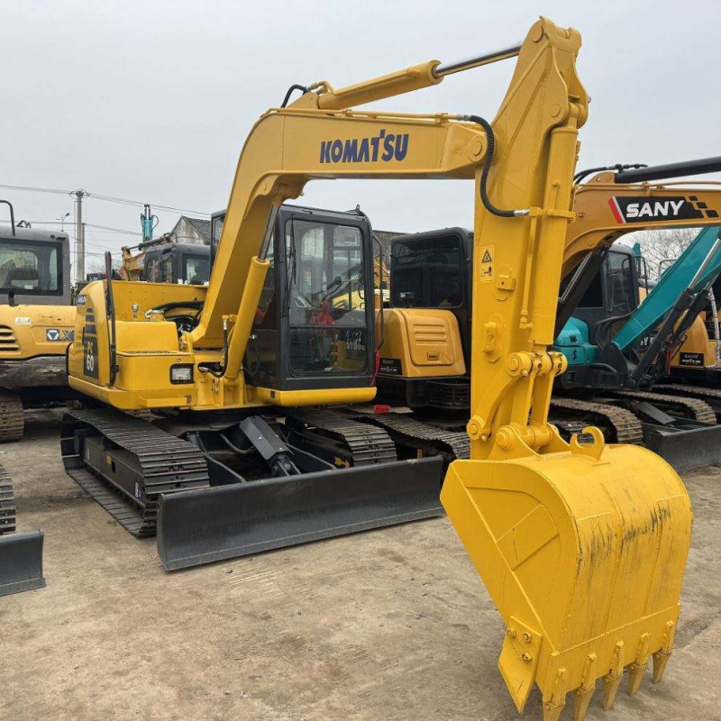 Pelle Komatsu PC60