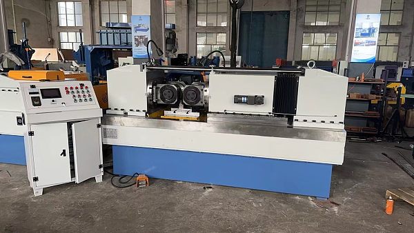 Резьбонакатной станок Z28-650