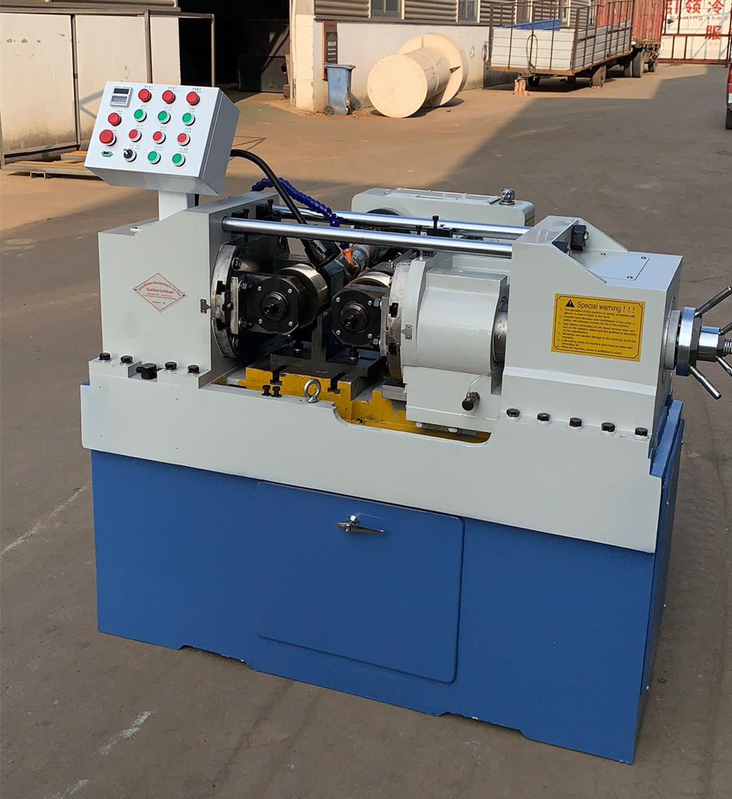 Máquina laminadora de roscas Z28-150