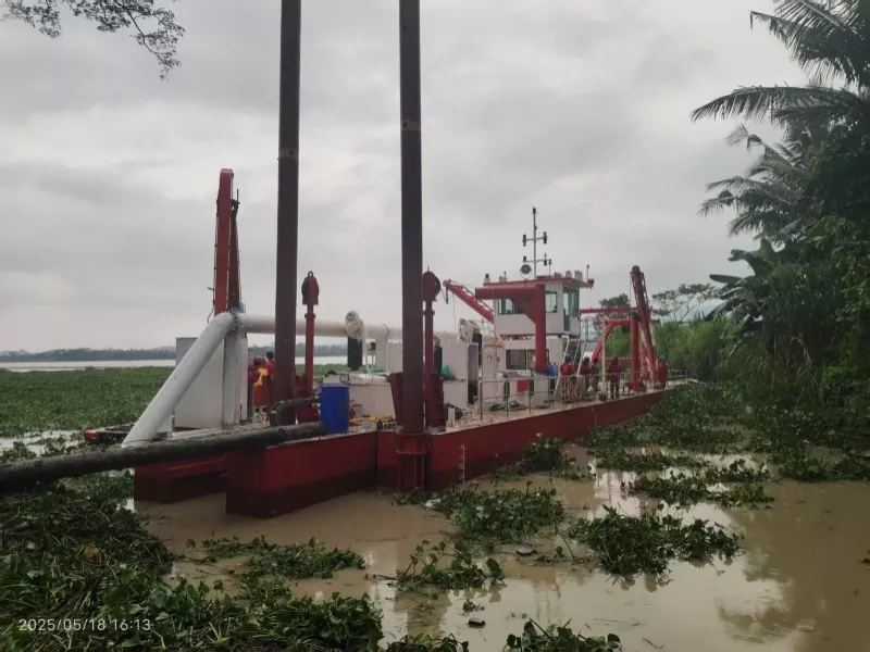 Dredging Machine
