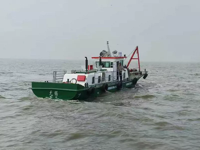 Dredging Auxiliary Boat