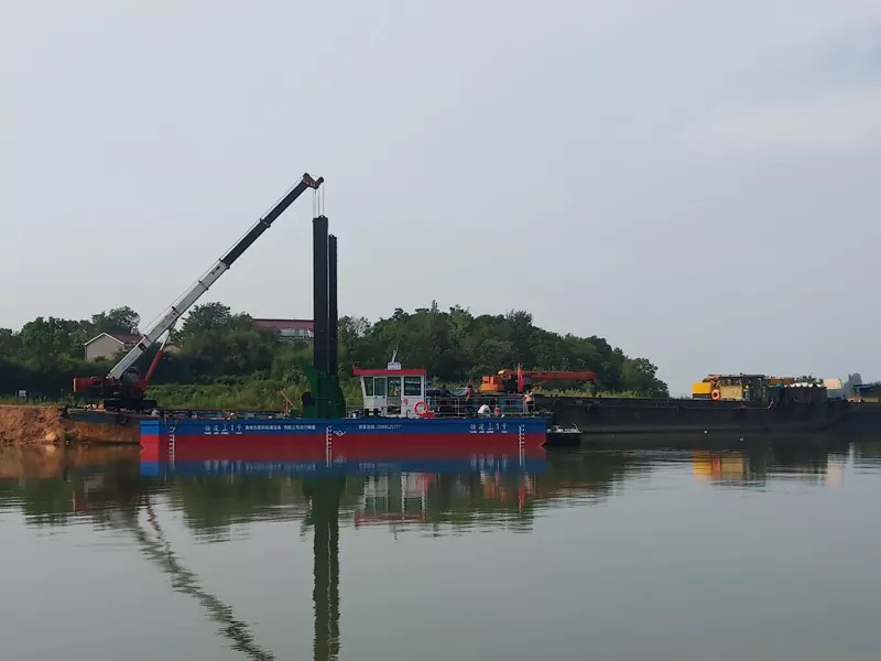 River Excavator Platform