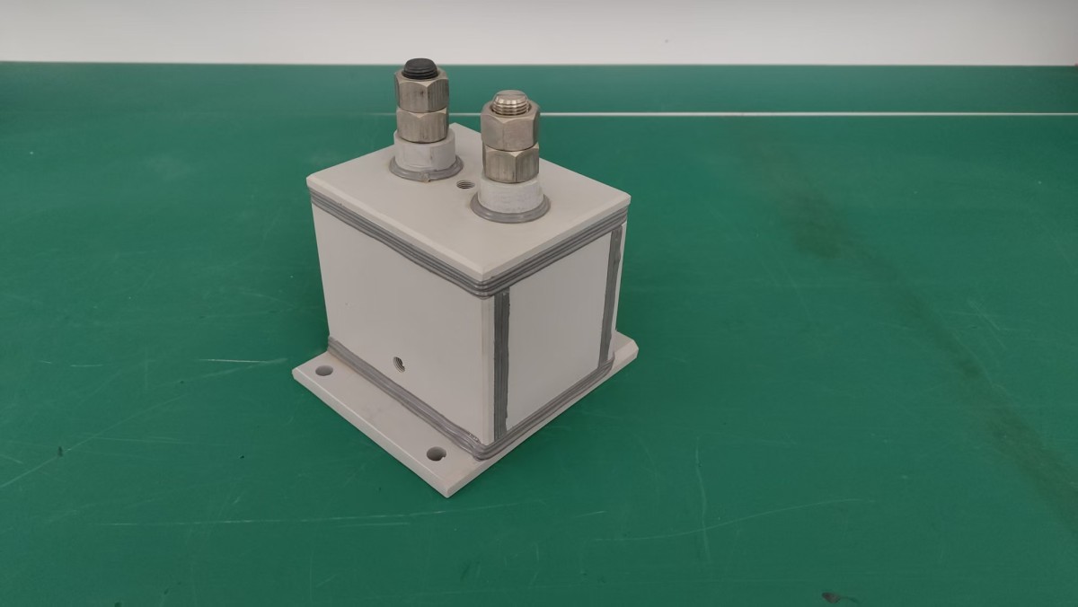 Électrolyseur d’acide hypochloreux pur (HClO)