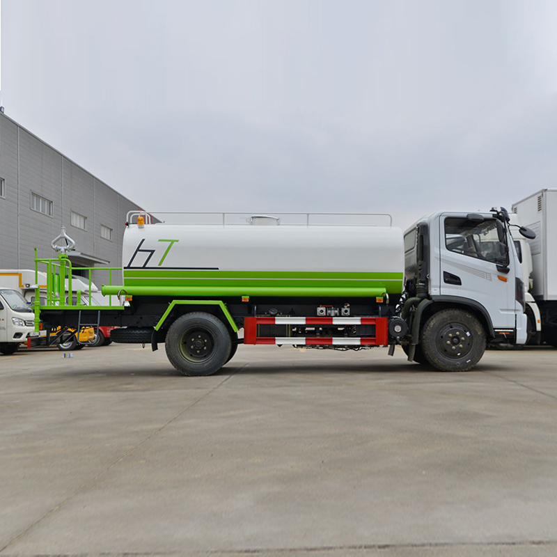 Многофункциональная машина для пылеподавления Dongfeng Huashen T3, 165 horsepower, с приводом 4x2
