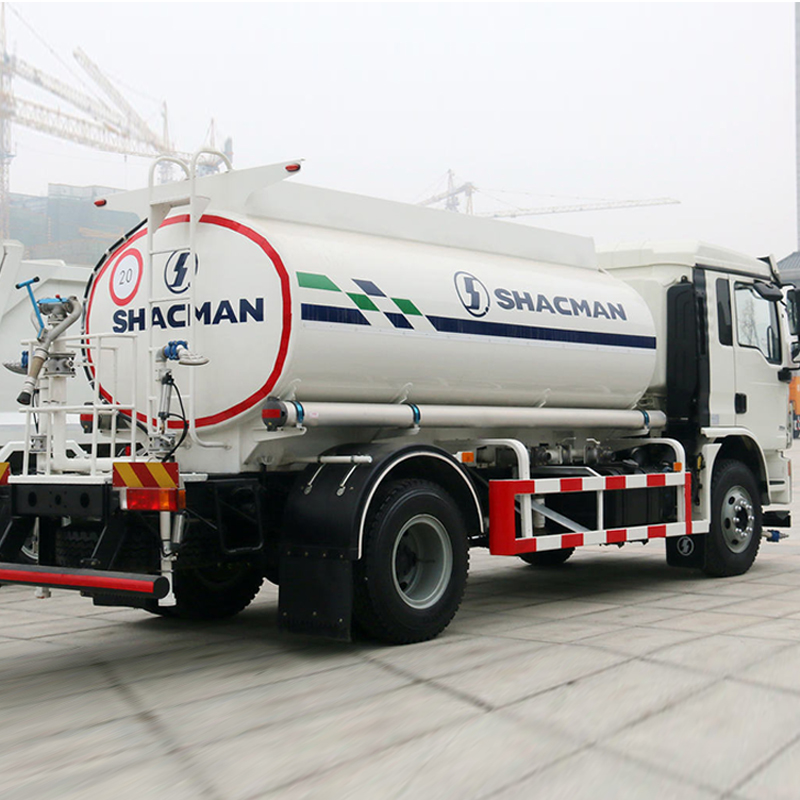 Тяжёлый грузовой автомобиль Shanqi Delong L3000, 220 л.с., привод 4×2, поливочная машина