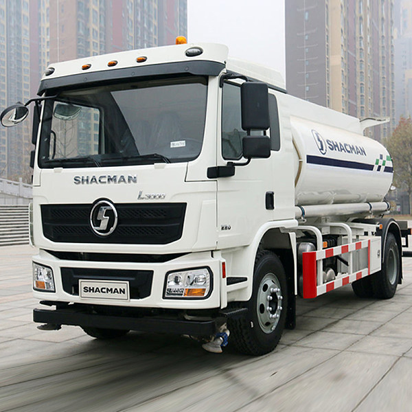Тяжёлый грузовой автомобиль Shanqi Delong L3000, 220 л.с., привод 4×2, поливочная машина