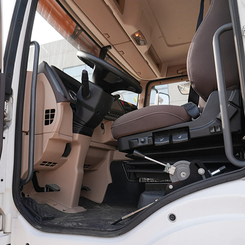 Автобетоносмеситель Qingdao Jiefang JH6