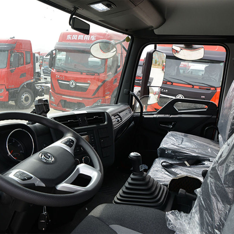 Седельный тягач DONGFENG KR мощностью 300 лошадиных сил с колесной формулой 4x2