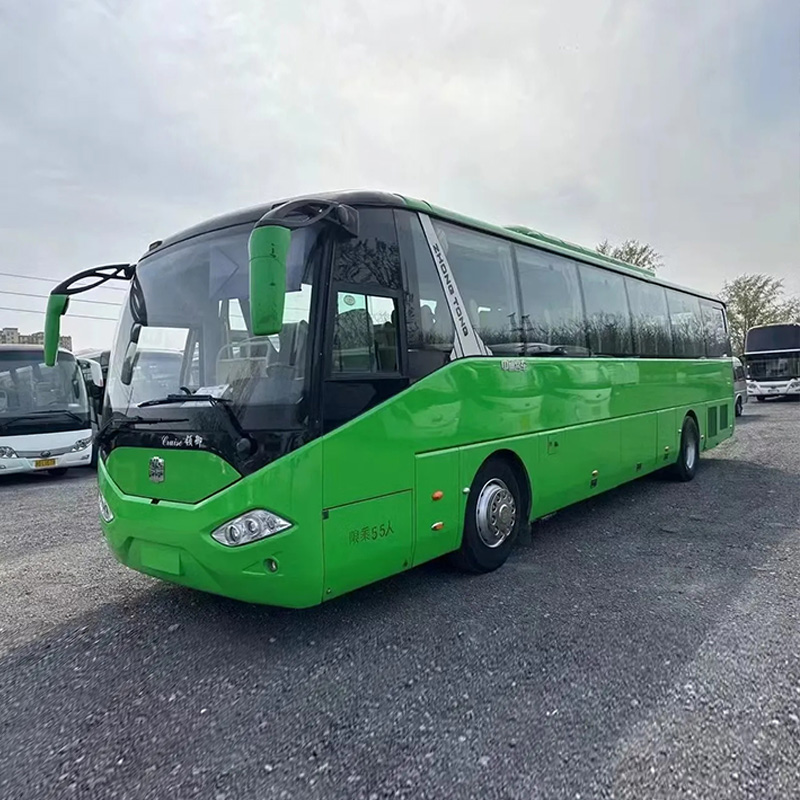 Дизельный автобус Zhongtong LCK6120 с механической коробкой передач, 50 мест