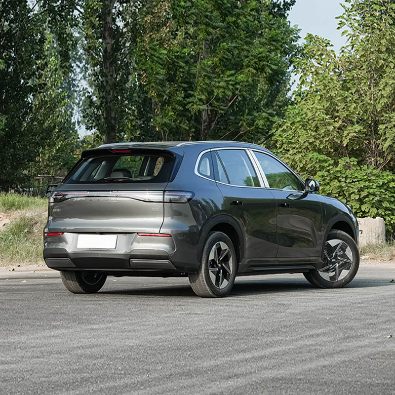 Geely EX5 2026, запас хода 610 км, версия Exploration+