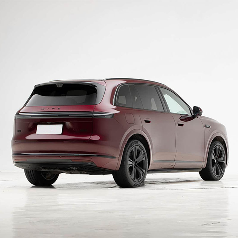 AITO M7 سيارة SUV متوسطة إلى كبيرة كهربائية موسعة المدى