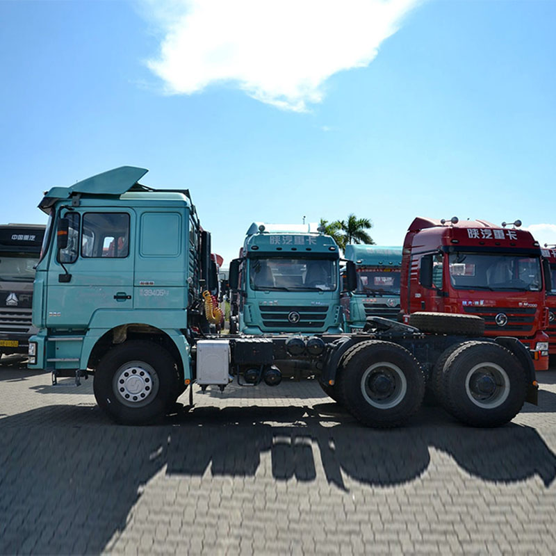 شاحنة جرار SHACMAN F3000 الثقيلة بقوة 336 حصان ودفع 4×2