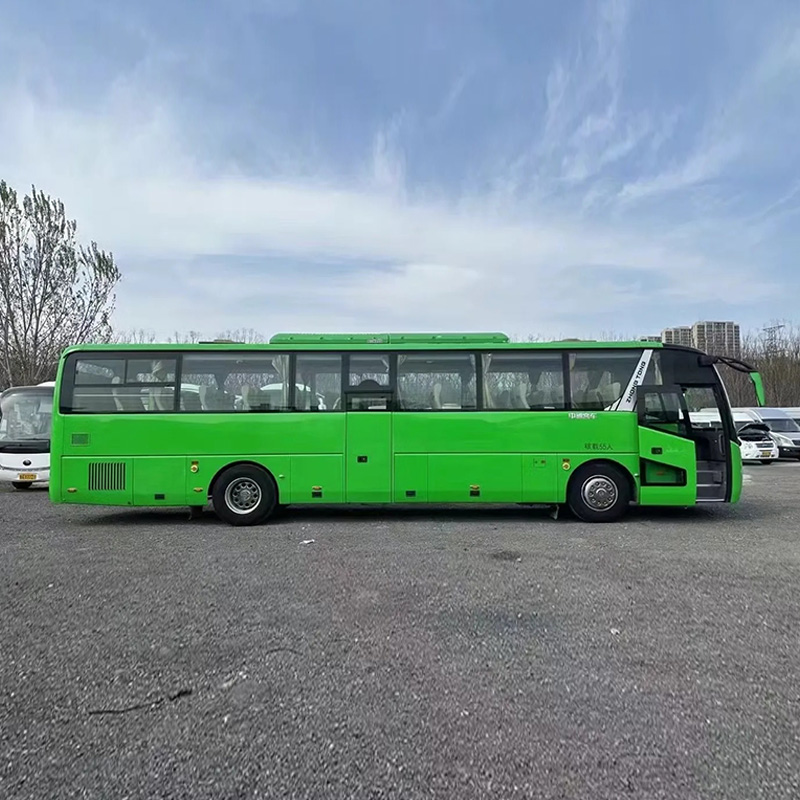 حافلة ديزل Zhongtong LCK6120 يدوية بـ 50 مقعدًا