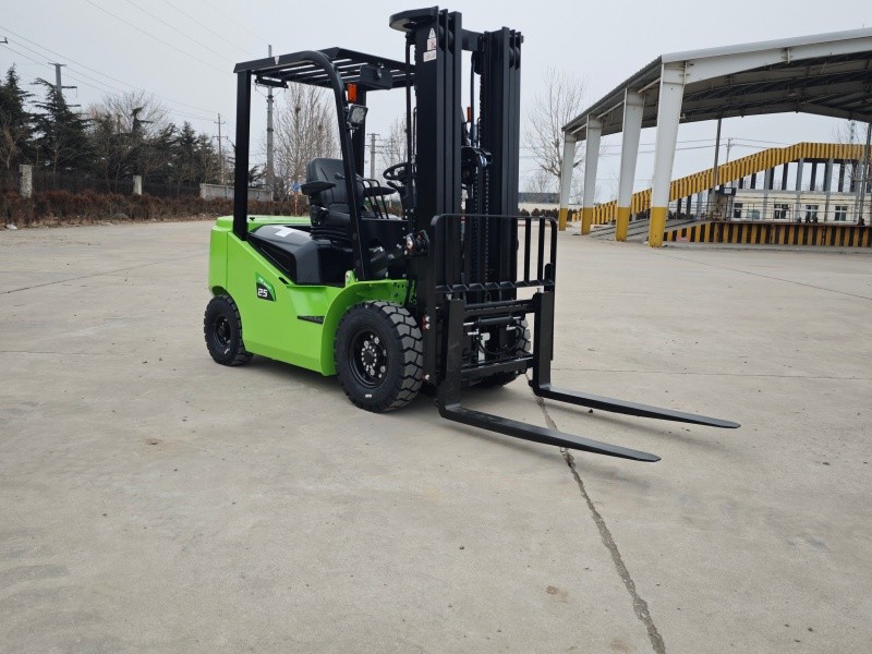 CPD25E Forklift