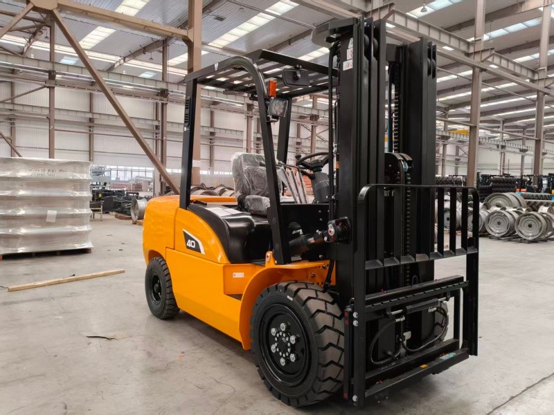 CPC(D)40 Forklift