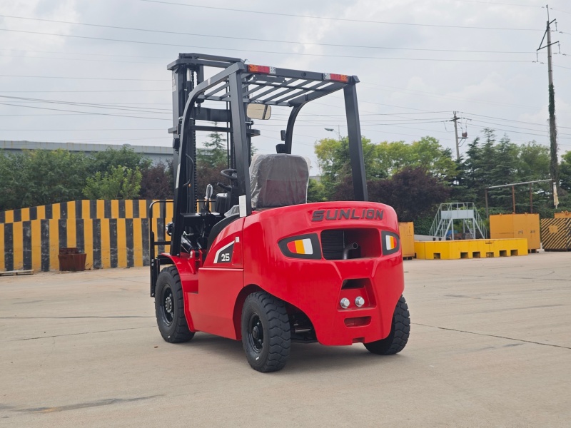 CPC(D)25 Forklift