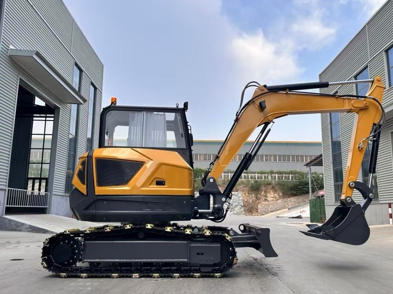 SL65 Mini Excavator