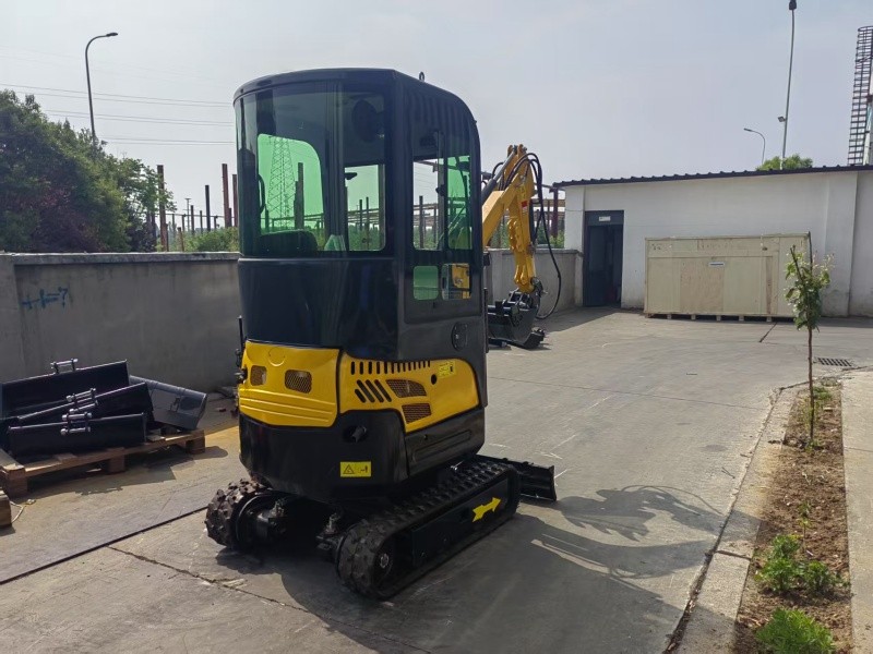 1a7ac4940080b708d6883c2eb6849d0 SL15M Mini Excavator