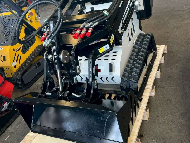T470 Skid steer loaders