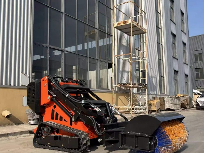 T470 Skid steer loaders