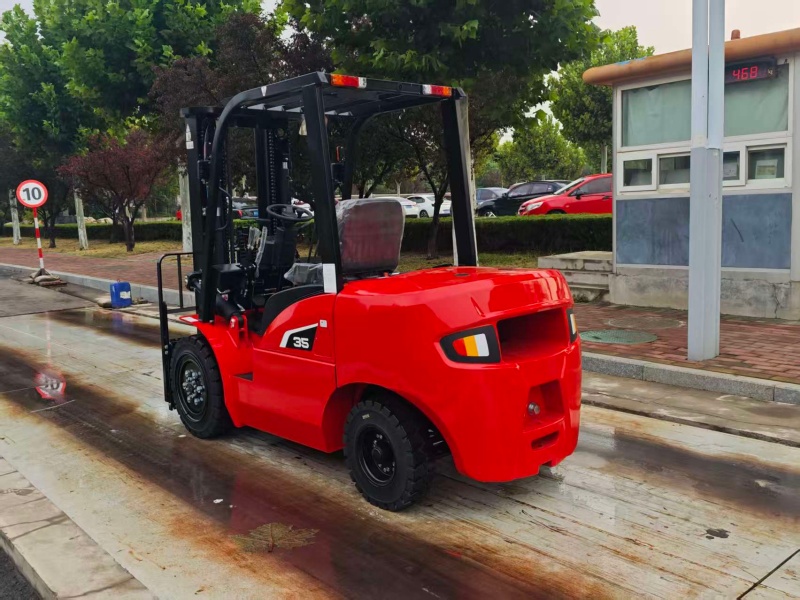CPC(D)35 Forklift