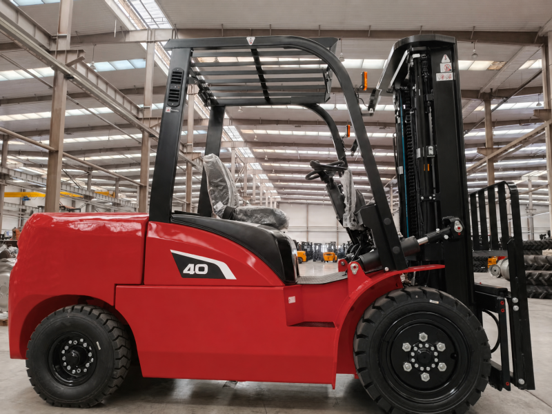 CPC(D)40 Forklift