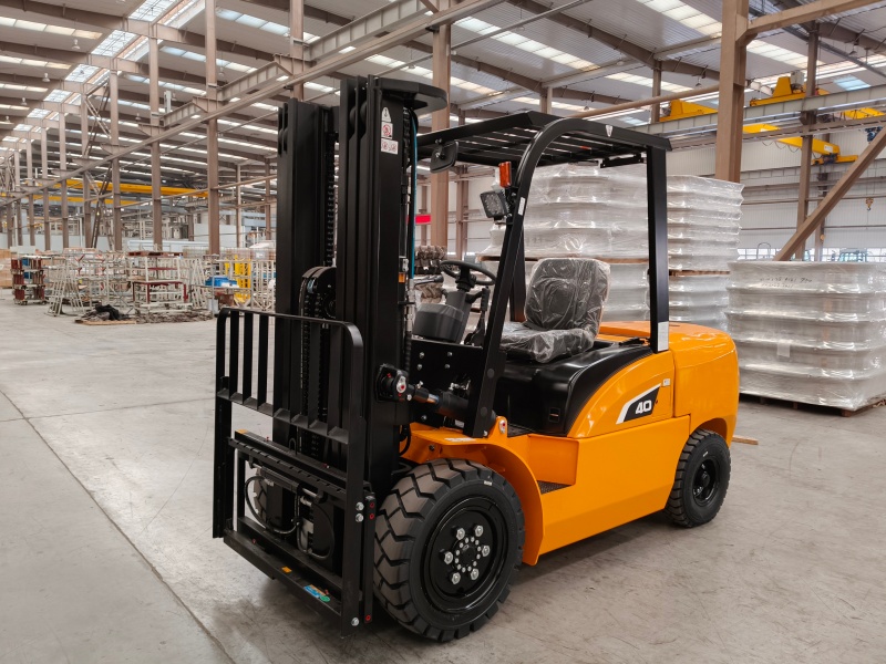 CPC(D)40 Forklift