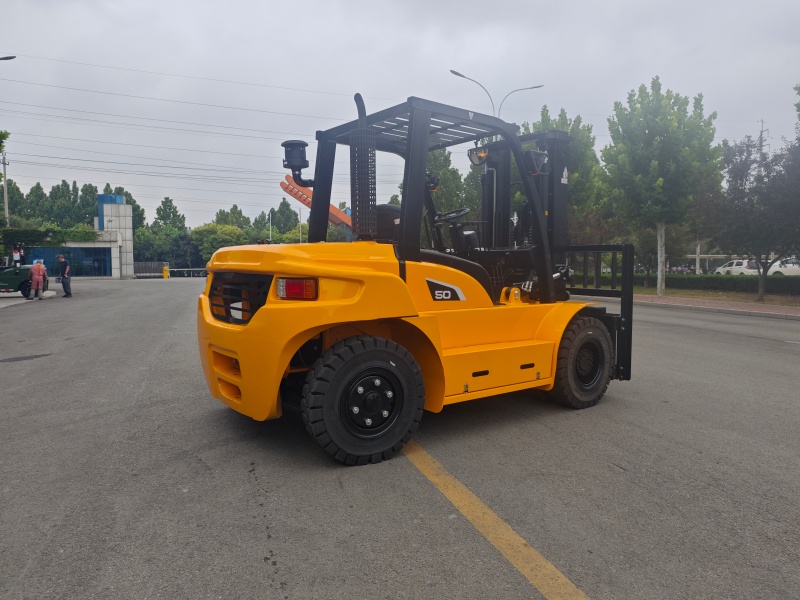 CPCD60 Forklift