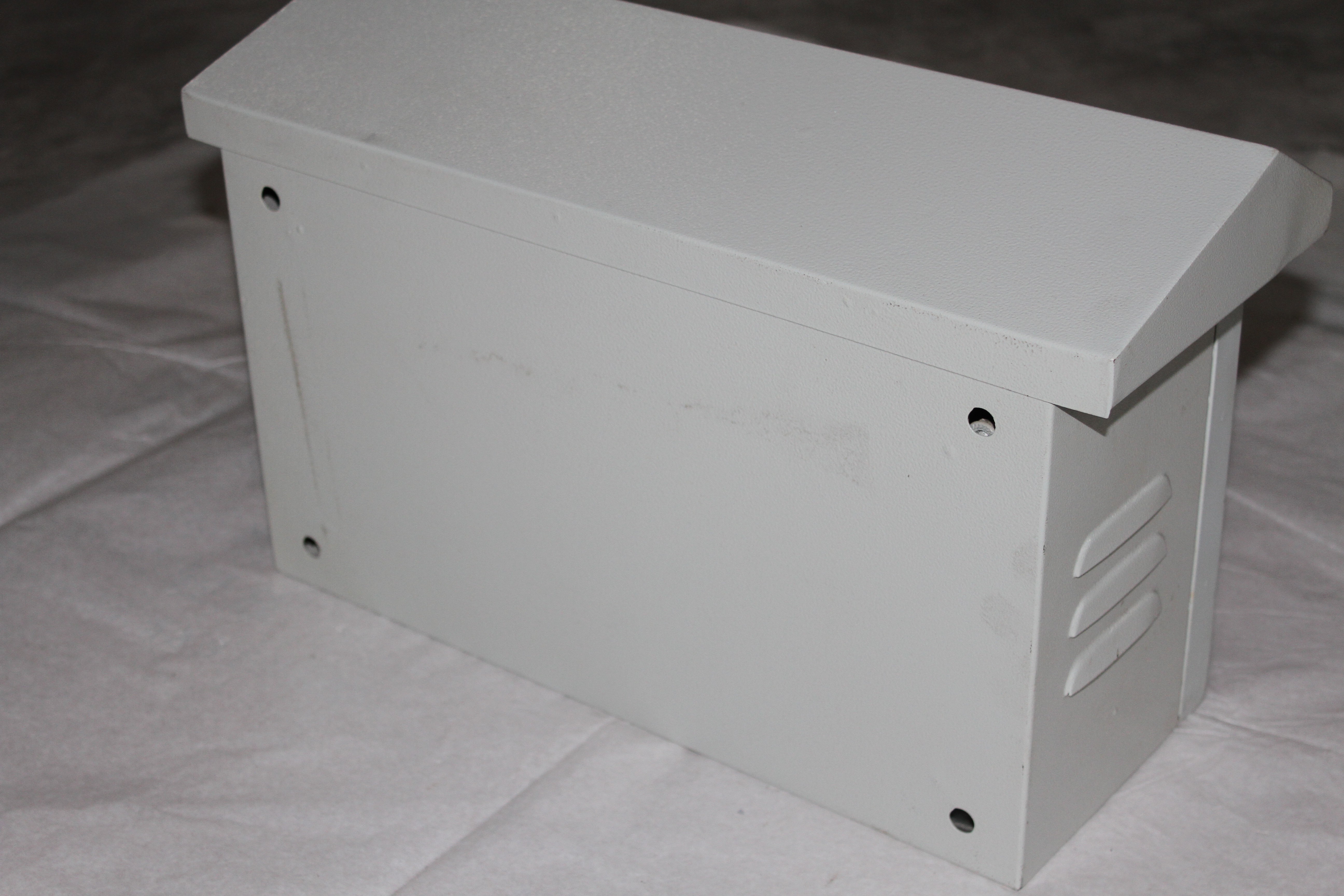 Cabinet waterproof box