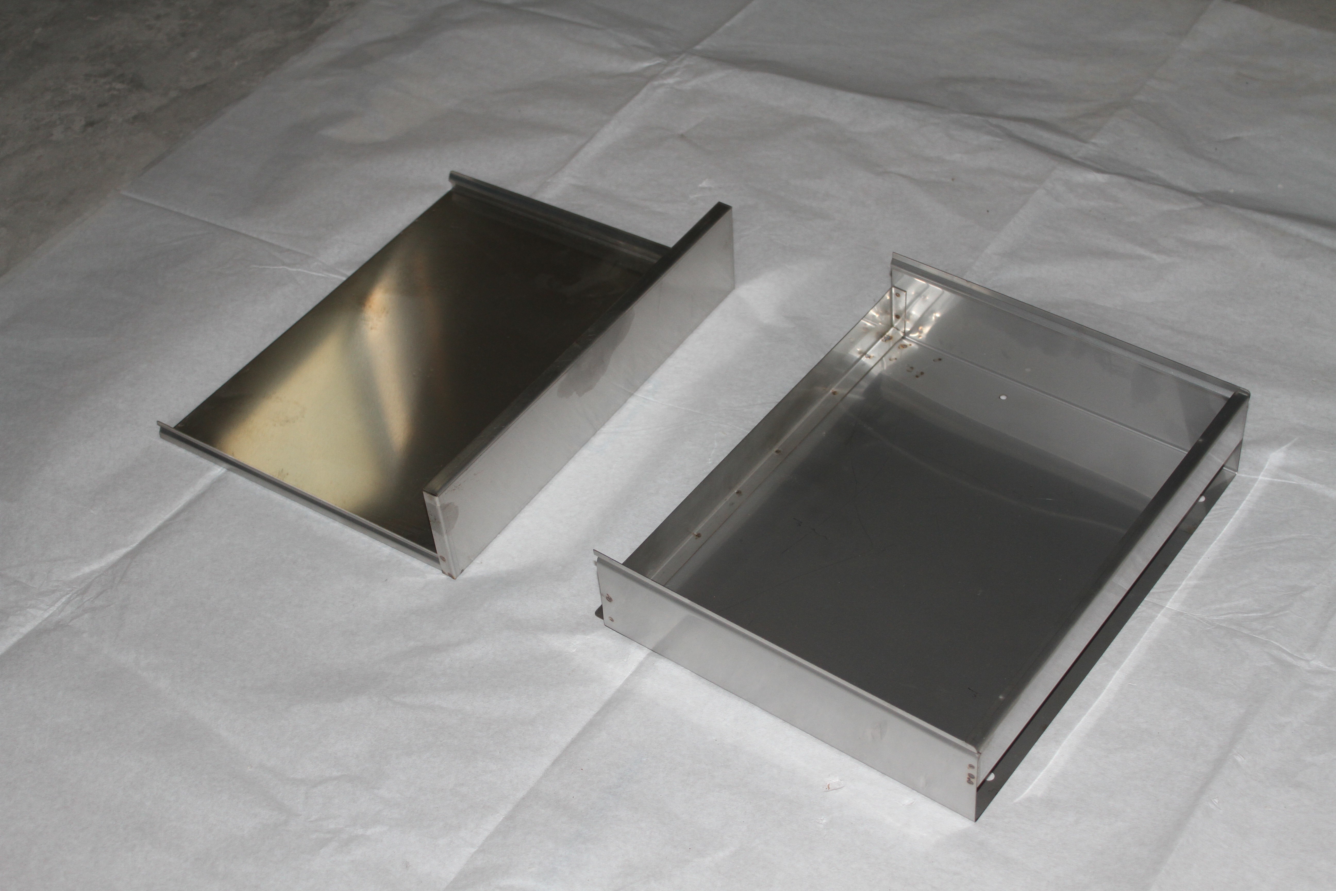 The continuous stamping yield has been increased to 98.5%, and the mold life has been further extended