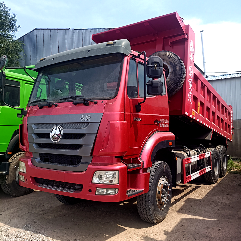 Camion-benne lourd Sinotruk Hohan J5G 340 ch 6x4