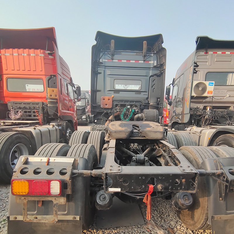 FAW JH6 6x4 460HP CNG Tractor Truck