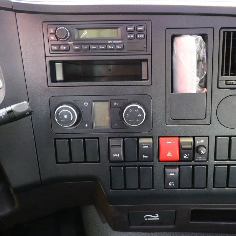 Tracteur routier Shacman X3000 4x2 de 440 ch