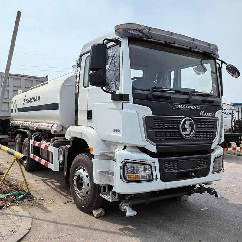 Shacman Water Tanker