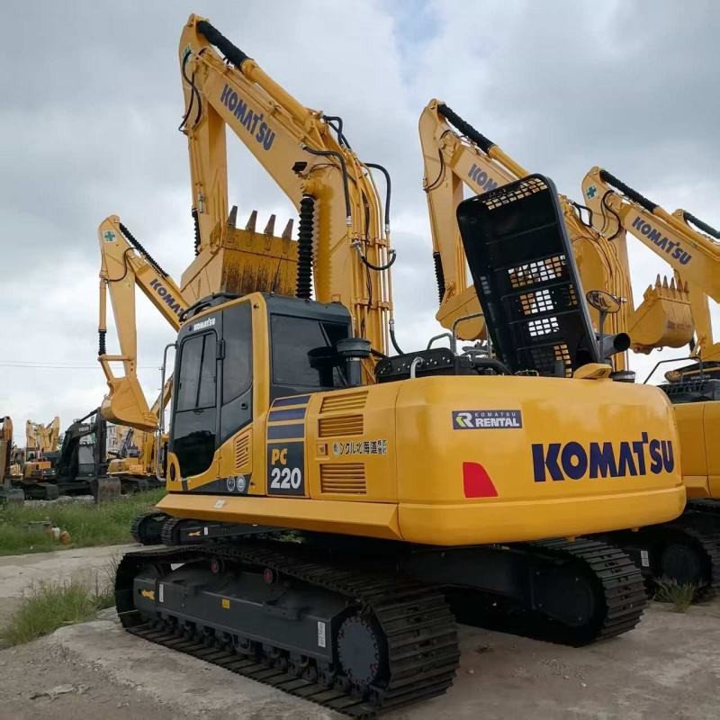 Komatsu PC220 Excavator