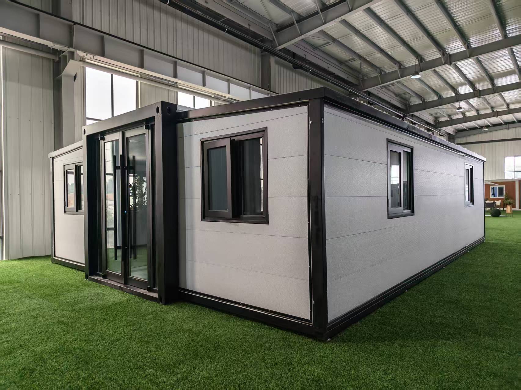 Expandable Container House
