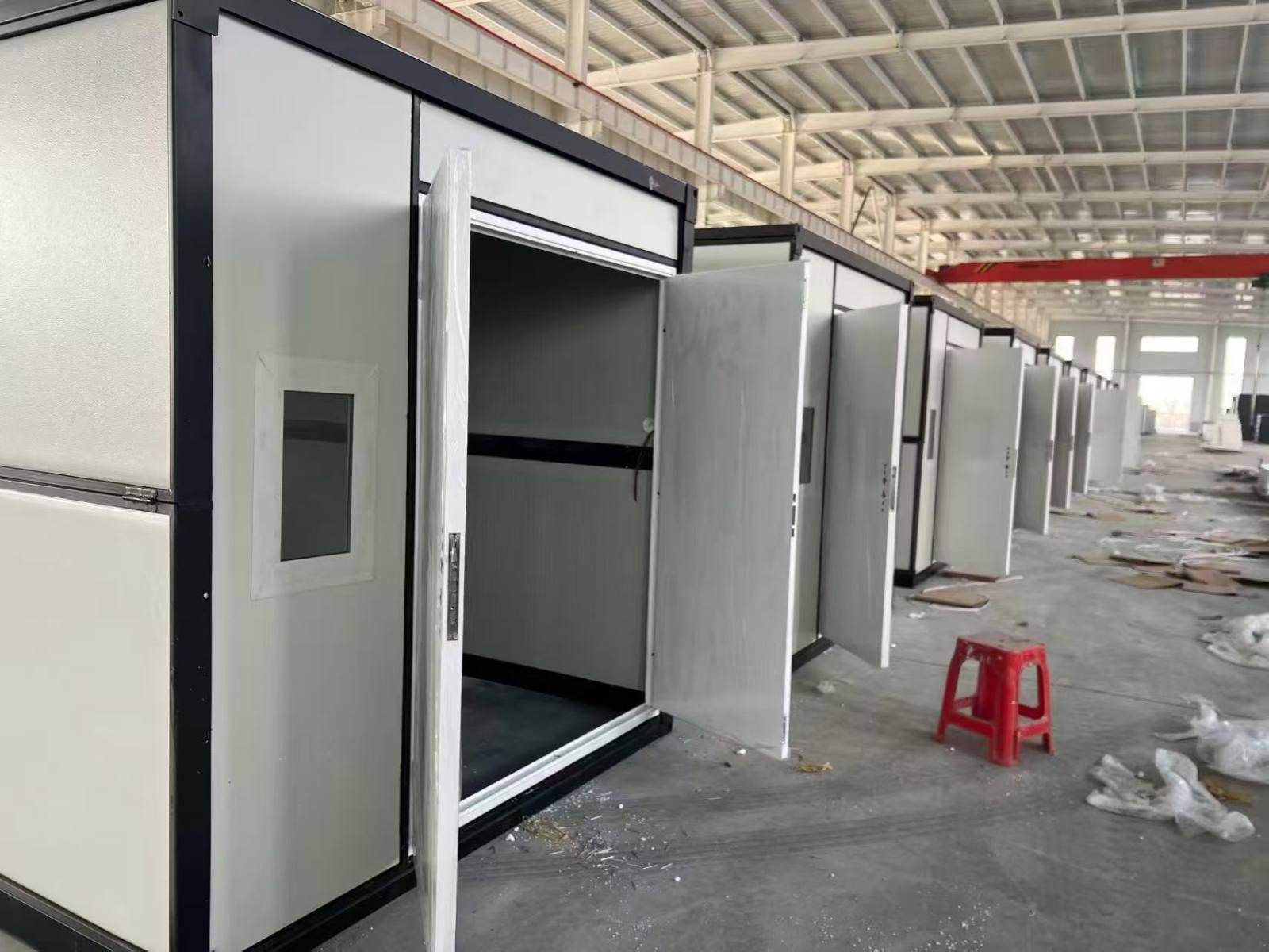 Foldable container house