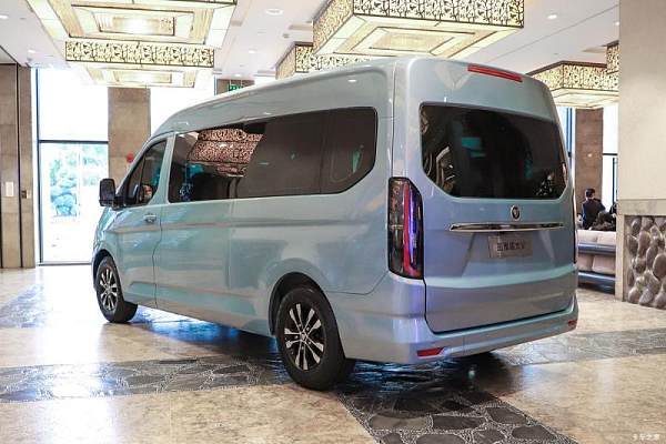 Tuyano Big V
