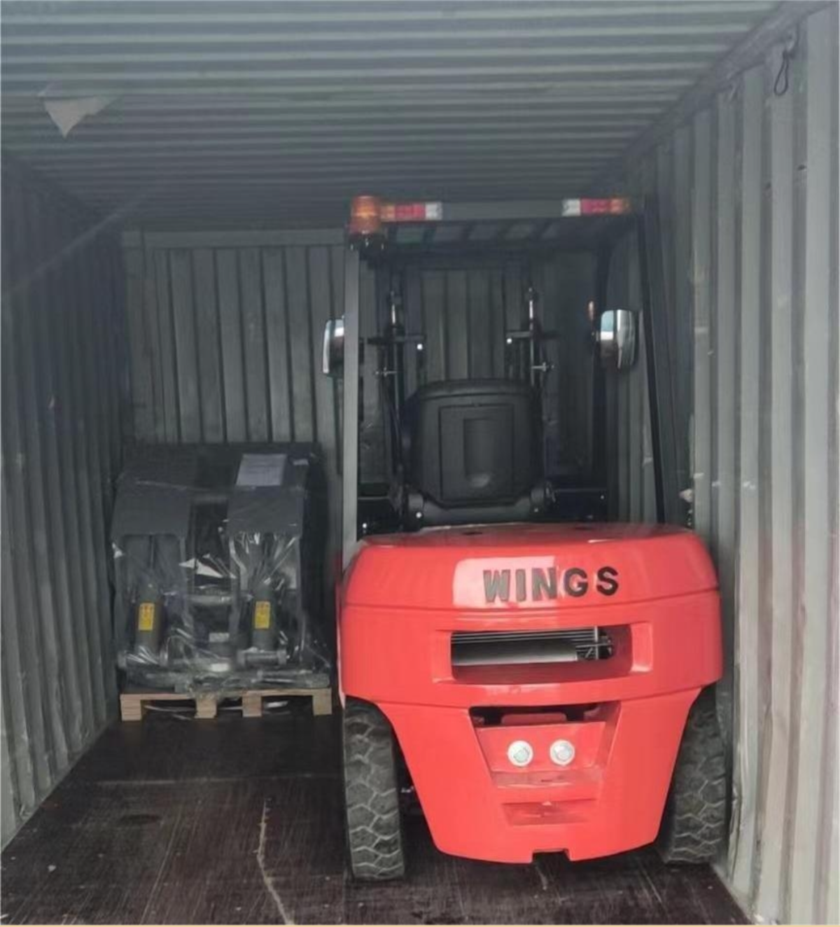 3 tons diesel forklifts.png