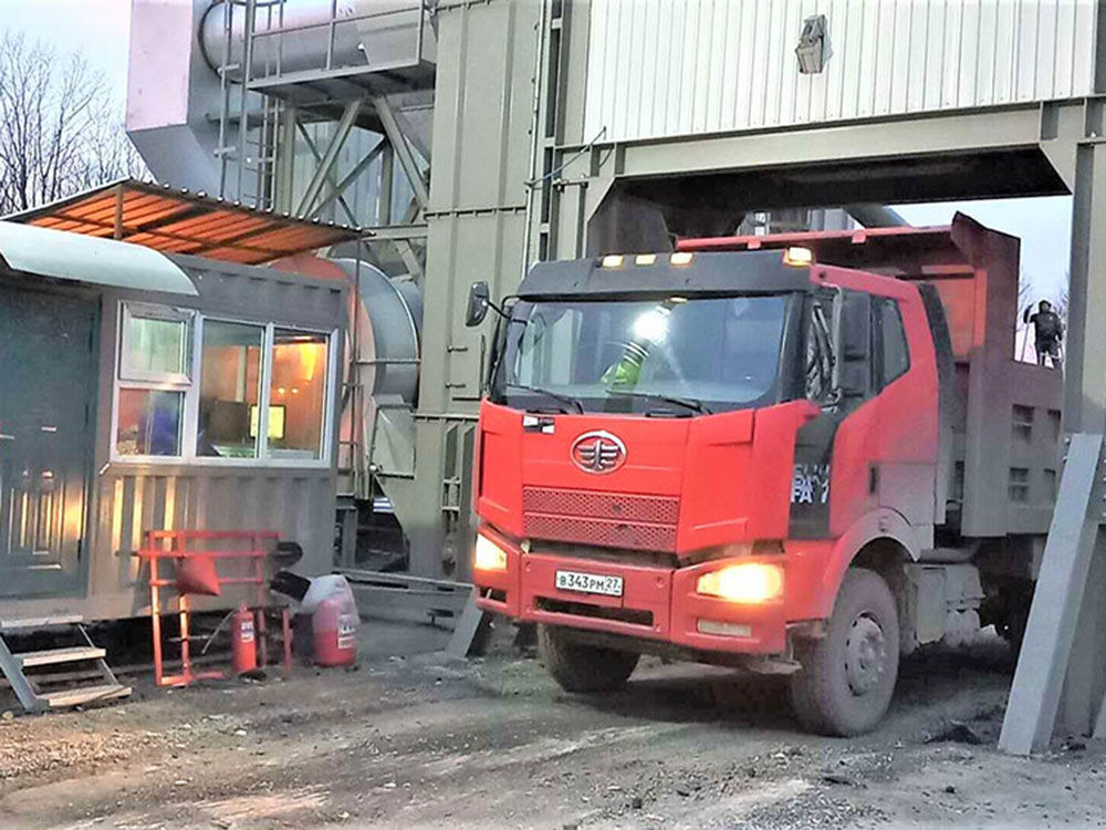 โรงงานผสมยางมะตอยของ Beite Heavy Industry ช่วยในการสร้าง Khabarovsk