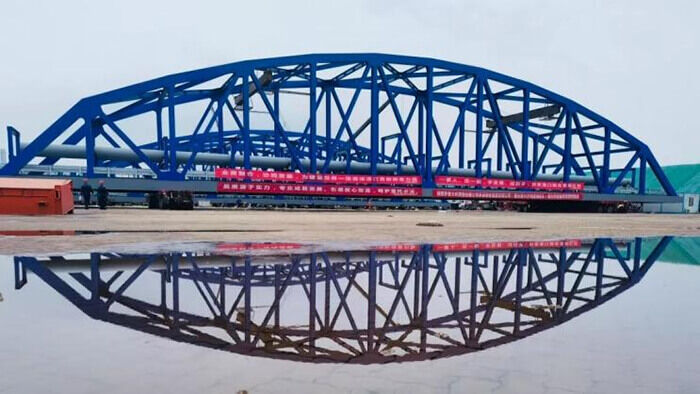 Caisson enables steel bridge completion on SPG wharf