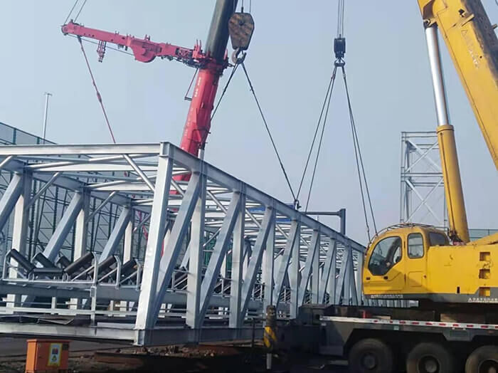 Pipe Conveyors - closed transportation for bulk materials