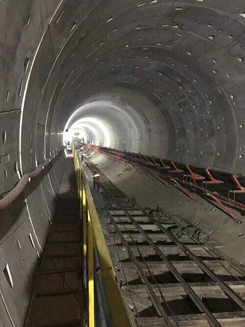 Conveyor-Belt-Systems.jpg Conveyor Belt Systems Aid in TBM Productivity
