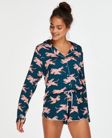 Ladies satin viscose Jacket LS &shorts.jpg