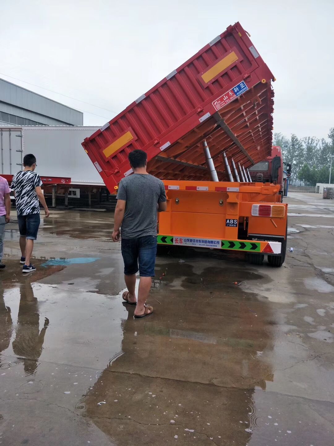 Dump Trailer